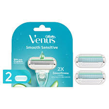 Gillette Venus Smooth Razor Blades - With Aloe Vera Extracts, For Women, 2 pcs